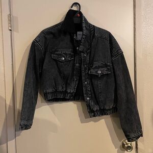 NWOT cropped jean jacket